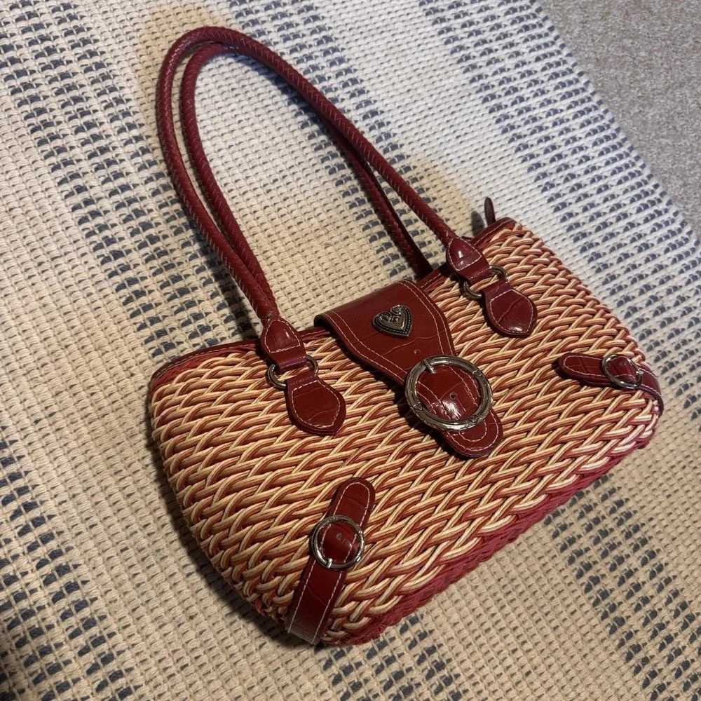 Brighton Wicker Purse With Leather Straps, Zipper Top & Magnetic Leather Flap - Picture 4 of 11
